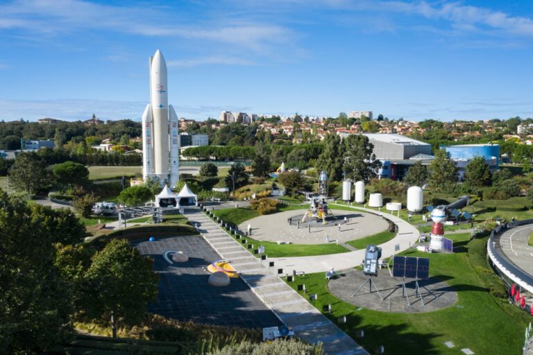 Nouvel atelier et d'espaces de travail pour la Cité de l’Espace - Thémélia